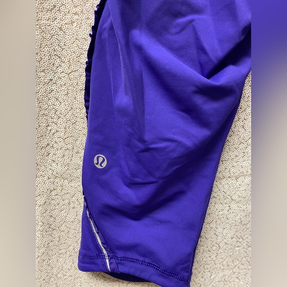 Lululemon Run: Fast And Free Crop | size 6 - Picture 4 of 10